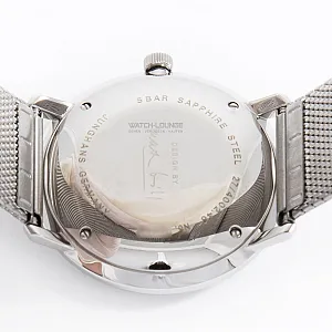13924_watchlounge_lo.jpg