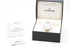 13927_watchlounge_lo.jpg