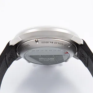 13934_watchlounge_lo.jpg