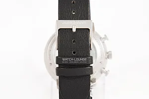 13937_watchlounge_lo.jpg