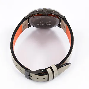 13947_watchlounge_lo.jpg