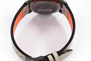 13947_watchlounge_lo.jpg
