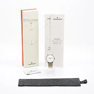 13949_watchlounge_lo.jpg