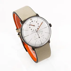 13953_watchlounge_lo.jpg
