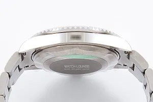 13972_watchlounge_lo.jpg