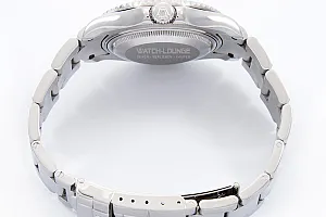 13999_watchlounge_lo.jpg