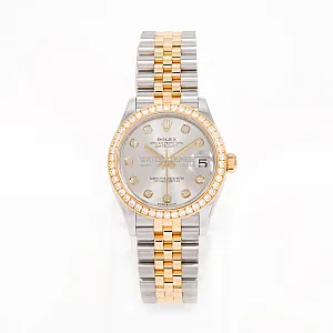 14005_watchlounge_lo.jpg