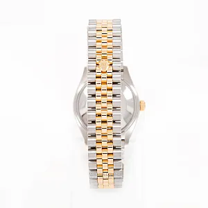 14011_watchlounge_lo.jpg