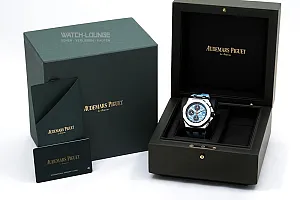 14060_watchlounge_lo.jpg