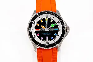 14063_watchlounge_lo.jpg