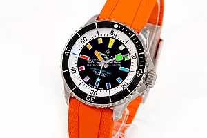 14065_watchlounge_lo.jpg
