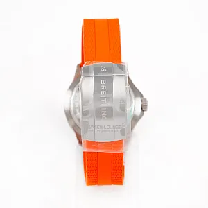 14069_watchlounge_lo.jpg