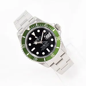 14086_watchlounge_lo.jpg