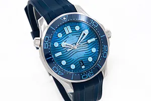 14109_watchlounge_lo.jpg