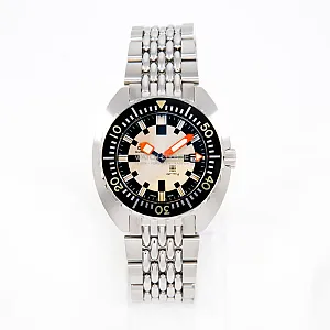 14120_watchlounge_lo.jpg