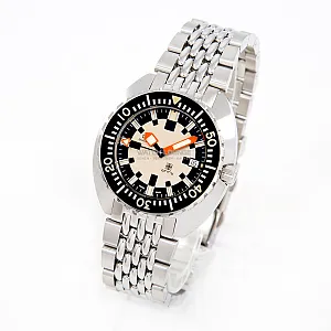 14122_watchlounge_lo.jpg