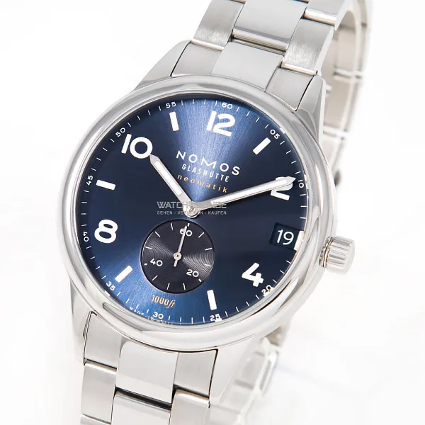 14129_watchlounge_lo_1.jpg