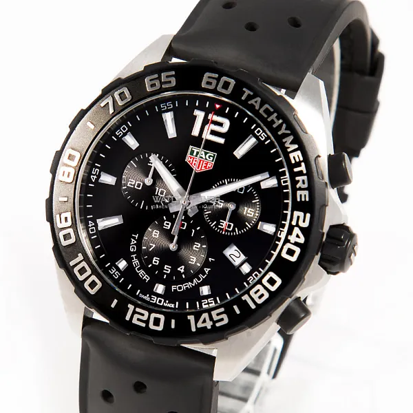 14140_watchlounge_lo_1.jpg