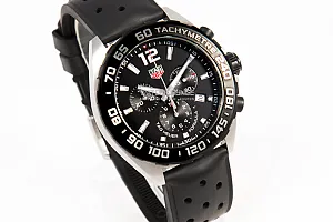 14143_watchlounge_lo.jpg