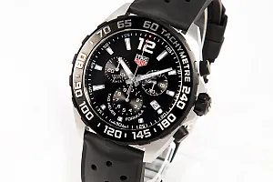 14144_watchlounge_lo.jpg