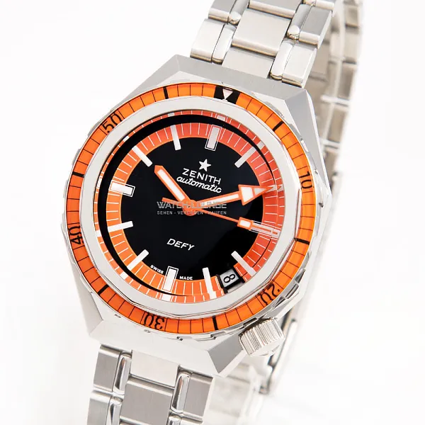 14174_watchlounge_lo_1.jpg