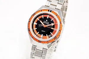 14178_watchlounge_lo.jpg
