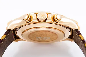 14190_watchlounge_lo.jpg