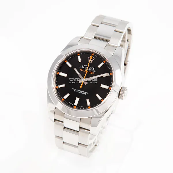 14224_watchlounge_lo.jpg