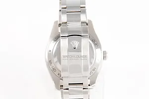 14228_watchlounge_lo.jpg