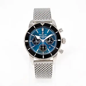 14232_watchlounge_lo.jpg