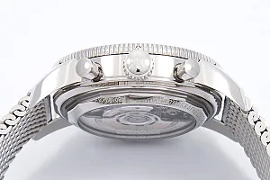 14235_watchlounge_lo.jpg