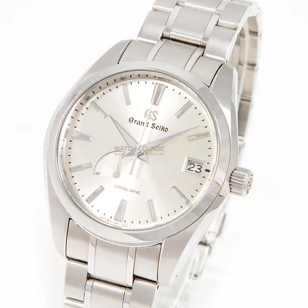 14242_watchlounge_lo_1.jpg