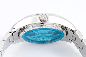 14247_watchlounge_lo.jpg
