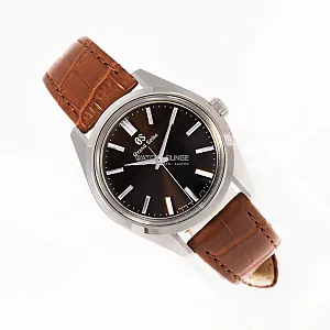 14279_watchlounge_lo.jpg