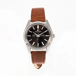 14280_watchlounge_lo.jpg
