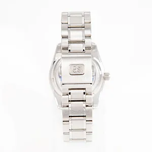 14299_watchlounge_lo.jpg