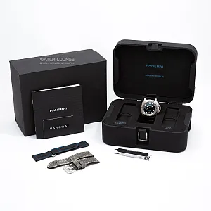 14322_watchlounge_lo.jpg