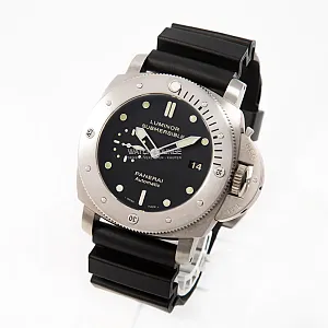 14328_watchlounge_lo.jpg