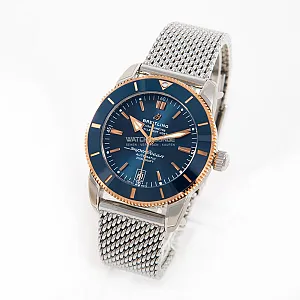 14361_watchlounge_lo.jpg