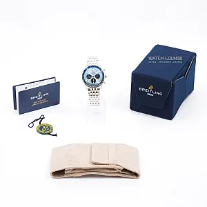 14379_watchlounge_lo.jpg