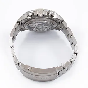 14391_watchlounge_lo.jpg