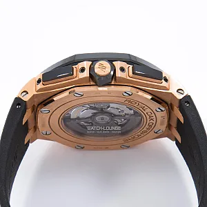 14402_watchlounge_lo.jpg