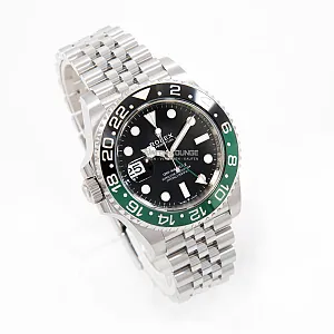 14424_watchlounge_lo.jpg