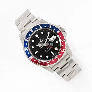 14444_watchlounge_lo.jpg