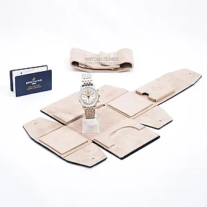 14489_watchlounge_lo.jpg