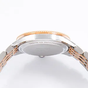 14497_watchlounge_lo.jpg