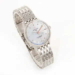 14505_watchlounge_lo.jpg