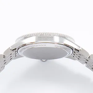 14508_watchlounge_lo.jpg