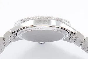 14508_watchlounge_lo.jpg