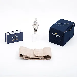 14511_watchlounge_lo.jpg